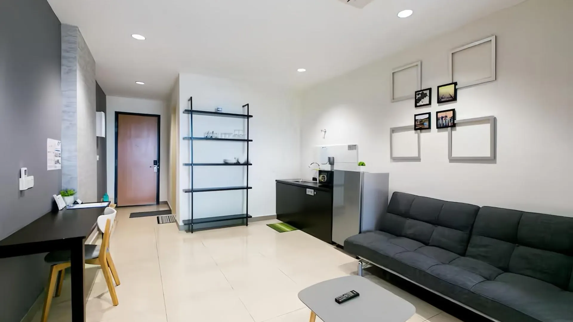 The Octagon Ipoh Apartment 0*,