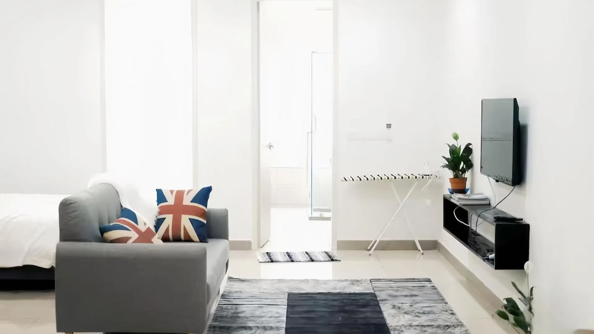 The Octagon Ipoh Apartment 0*,