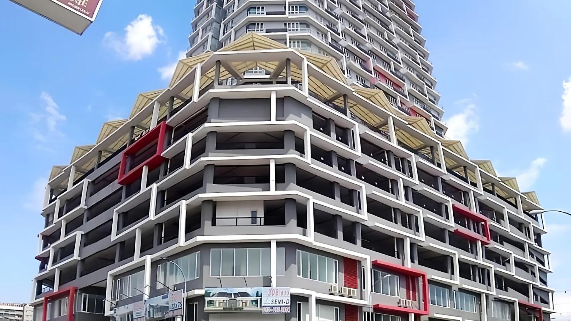 The Octagon Ipoh Apartment